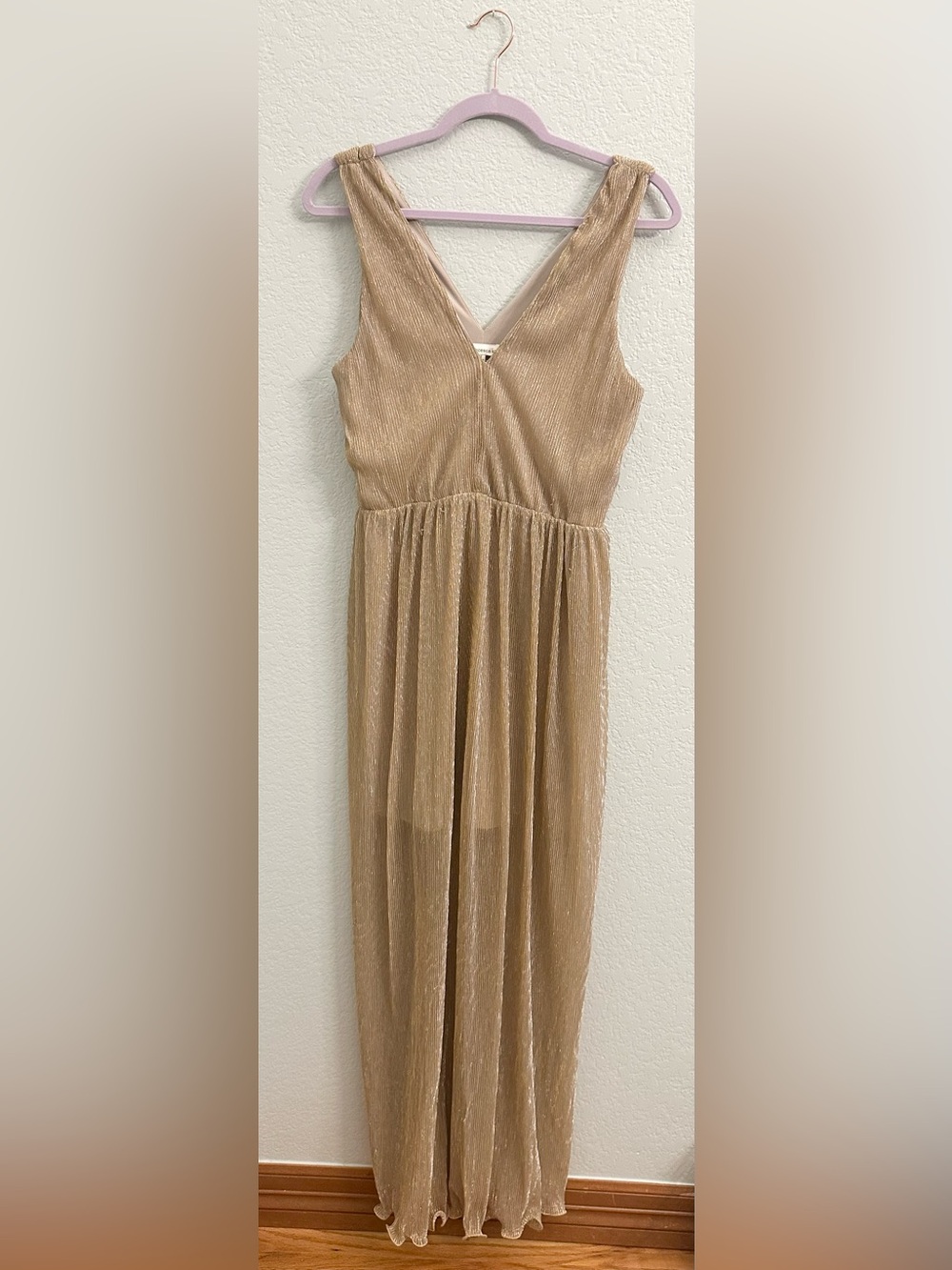 Francesca’s Metallic Gold Grecian Goddess Maxi Dress – Size M